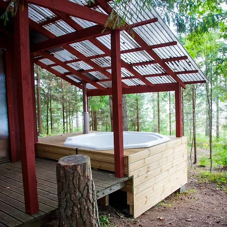 Kimalase Metsamaja Misso Exterior photo